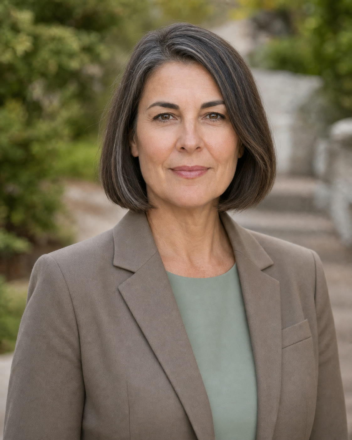 Portrait of Nora Caldridge.